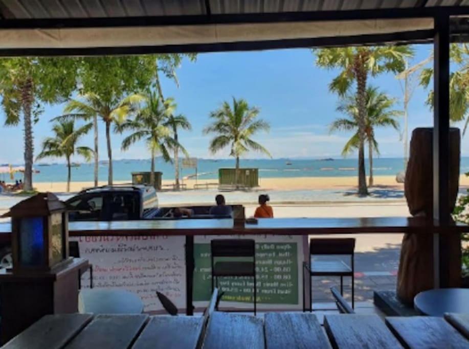 The Base Central Pattaya Quiet King-Bed With Infinity Pool & Free Netflix 外观 照片